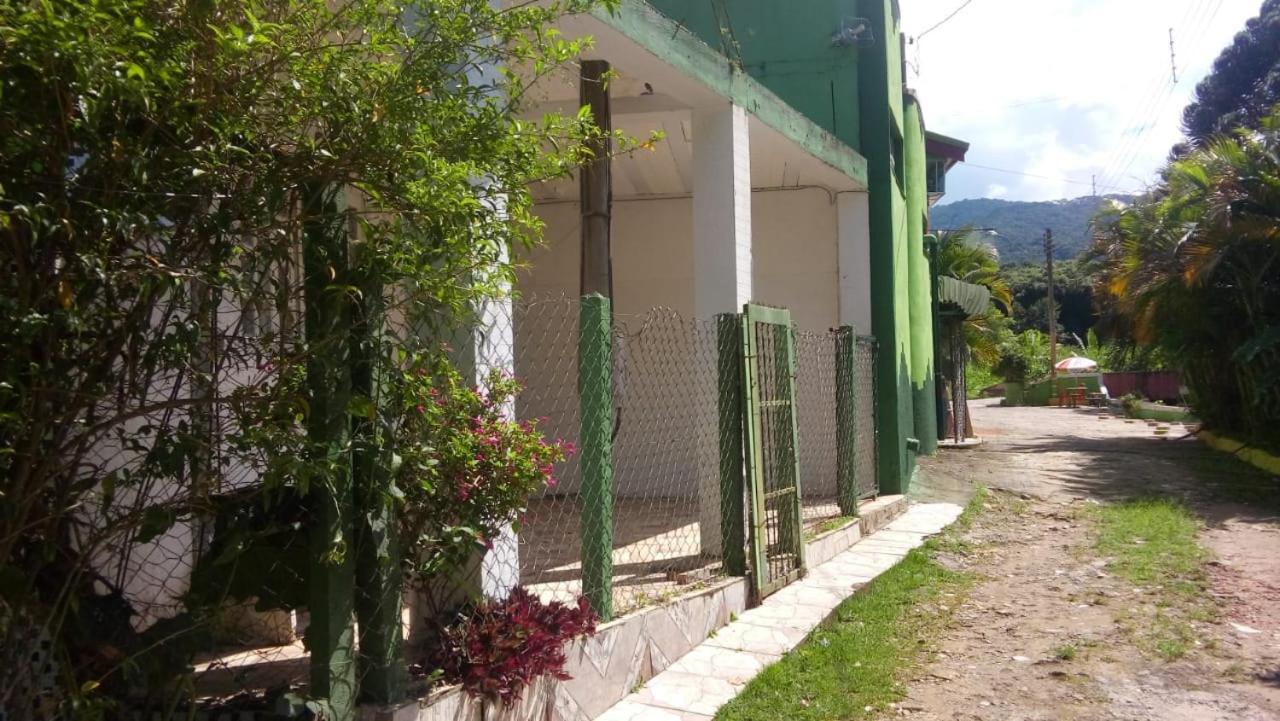 Pousada Familia Relaxe Na Serra Da Mantiqueira Santo Antônio do Pinhal المظهر الخارجي الصورة