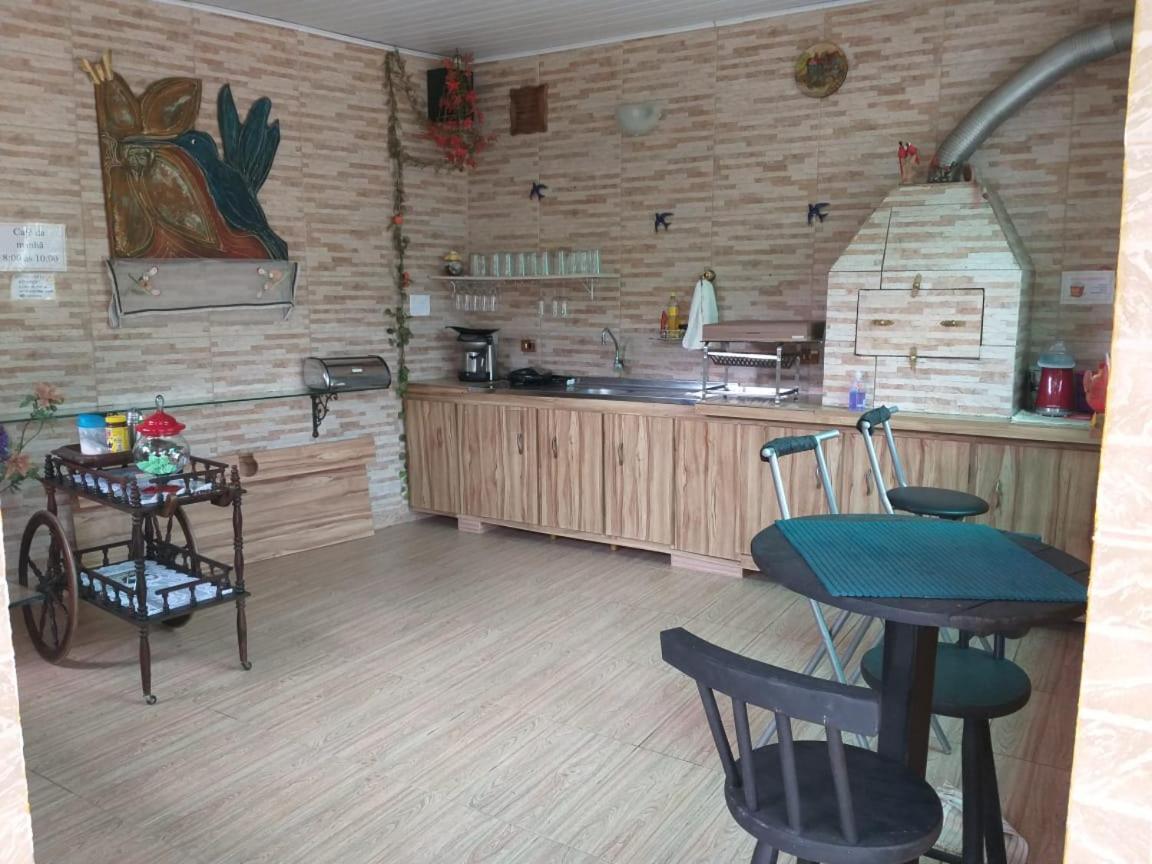 Pousada Familia Relaxe Na Serra Da Mantiqueira Santo Antônio do Pinhal المظهر الخارجي الصورة